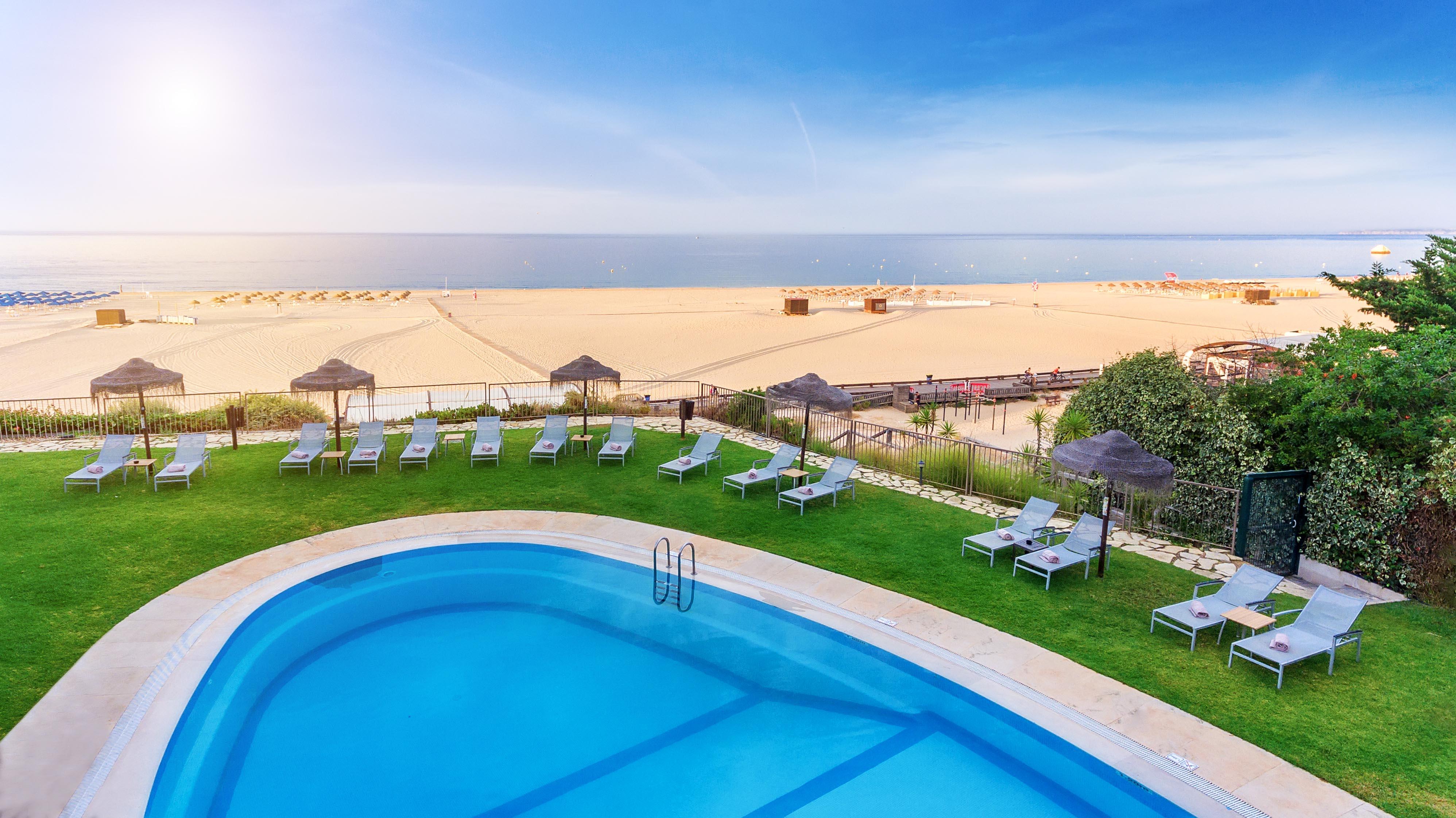 Ap Oriental Beach - Adults Friendly ปอร์ติเมา ภายนอก รูปภาพ