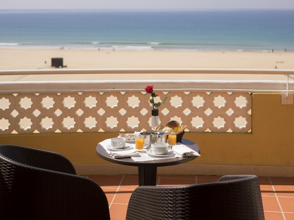 Ap Oriental Beach - Adults Friendly ปอร์ติเมา ภายนอก รูปภาพ